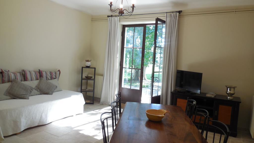 Villa Domaine De Rochegude Aviñón Habitación foto
