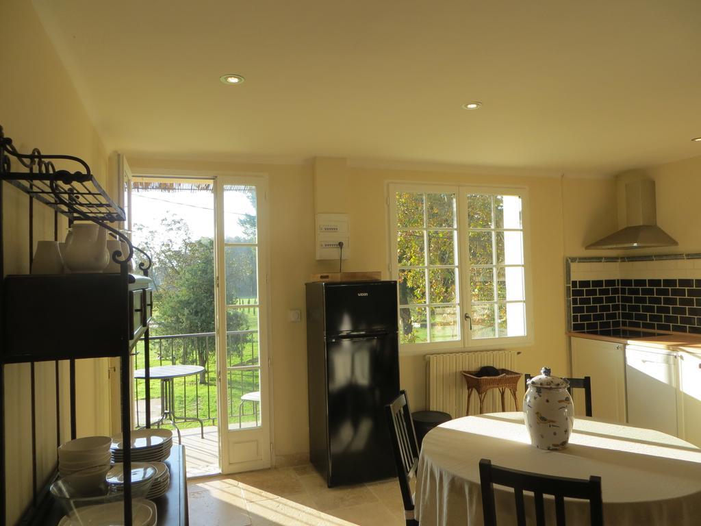 Villa Domaine De Rochegude Aviñón Habitación foto